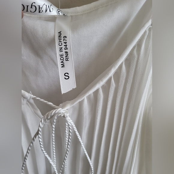 LONG Pleated Dress - Picture 4 of 9